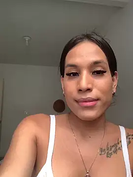 Snapshot of Emiily_Miller chatting on December 11, 2024, 8:07 pm Emiily Miller online show from December 11, 2024, 8:07 pm