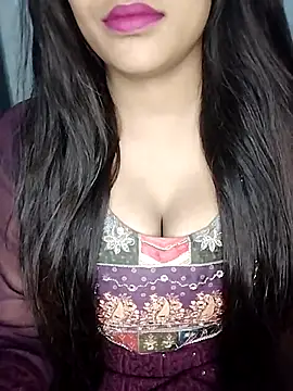 Snapshot of Sreya213 chatting on November 27, 2025, 8:59 am Sreya213 online show from November 27, 2025, 8:59 am