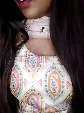 Snapshot of Sreya213 chatting on January 21, 2025, 7:39 pm Sreya213 online show from January 21, 2025, 7:39 pm