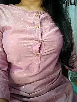 Rina777o online show from April 26, 2026, 1:36 am