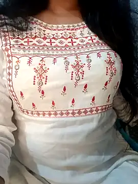 Rina777o online show from October 16, 2025, 5:43 pm