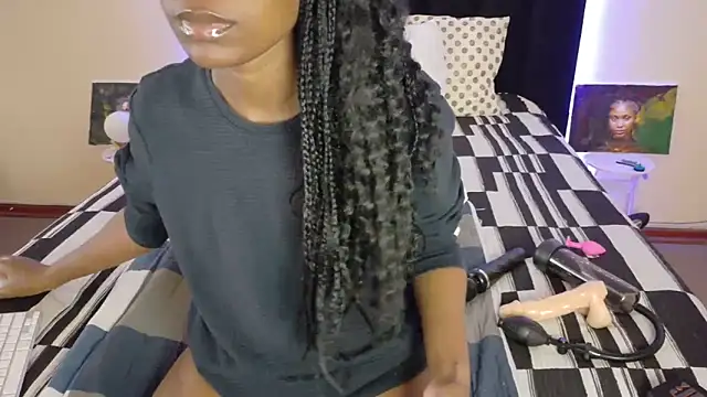 chloechrome online show from June 7, 2026, 8:08 am