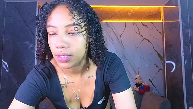 Violeth b online show from July 11, 2026, 1:44 pm