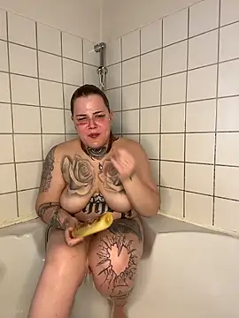 Snapshot of elina_may chatting on January 13, 2026, 8:18 am elina may online show from January 13, 2026, 8:18 am