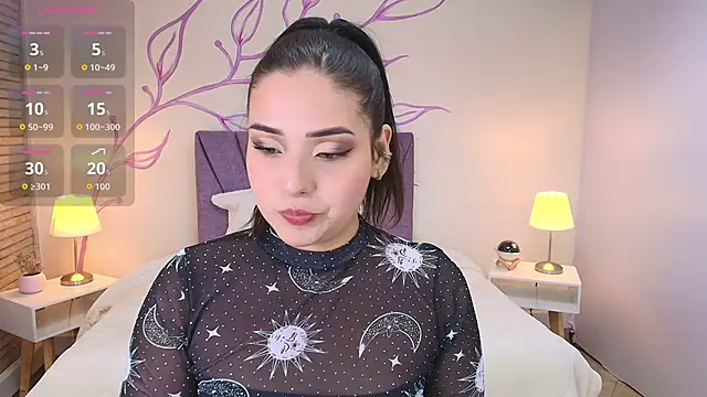 DahliaMoore online show from October 14, 2025, 7:47 pm