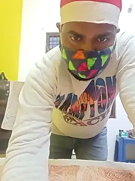 punjabimunda28 online show from December 22, 2025, 6:35 am