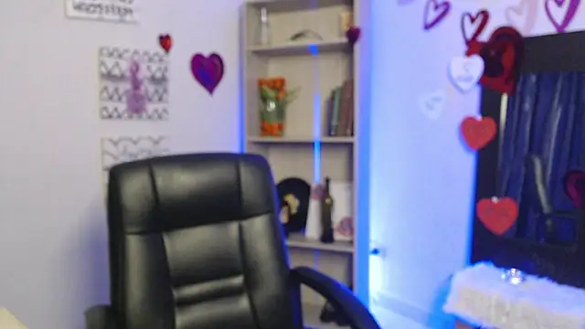 Jeam hot online show from February 18, 2025, 12:59 am