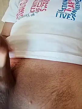 El baby12 online show from November 4, 2025, 10:08 am