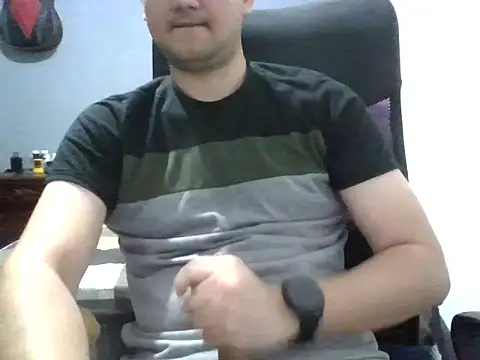 Mrbull3094 online show from January 7, 2026, 4:28 am