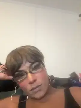 Hazel Grey online show from May 19, 2026, 4:41 am