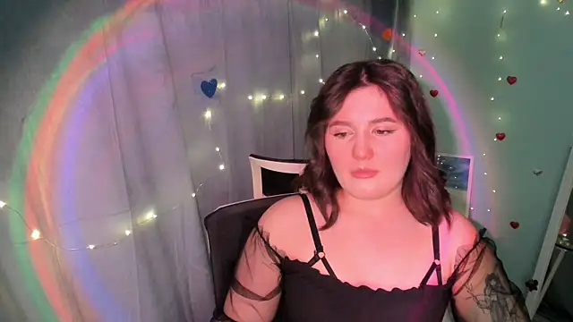 Lei White online show from March 20, 2025, 10:18 pm