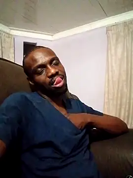 Snapshot of Izifebe chatting on March 20, 2026, 9:27 pm Izifebe online show from March 20, 2026, 9:27 pm