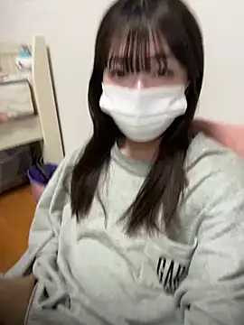 Snapshot of pantumieteruyo chatting on March 3, 2025, 1:45 pm pantumieteruyo online show from March 3, 2025, 1:45 pm