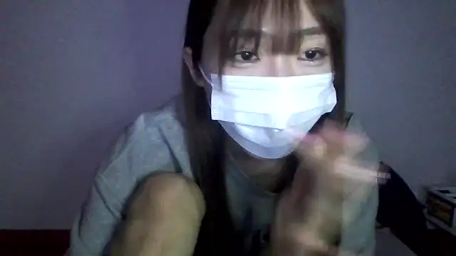 Snapshot of pantumieteruyo chatting on January 18, 2025, 2:44 pm pantumieteruyo online show from January 18, 2025, 2:44 pm