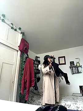 EemaHaruki online show from September 30, 2025, 7:42 pm