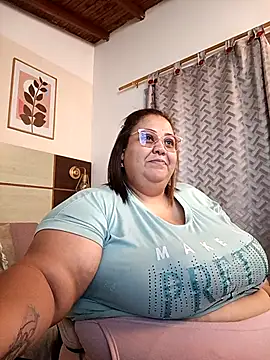 Snapshot of Alisson_am chatting on February 27, 2025, 11:28 am Alisson am online show from February 27, 2025, 11:28 am