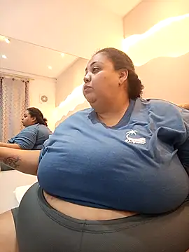 Snapshot of Alisson_am chatting on December 14, 2025, 11:16 am Alisson am online show from December 14, 2025, 11:16 am