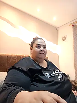 Snapshot of Alisson_am chatting on February 28, 2026, 11:32 am Alisson am online show from February 28, 2026, 11:32 am