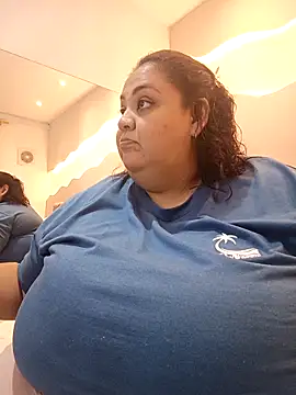 Snapshot of Alisson_am chatting on November 29, 2025, 11:21 am Alisson am online show from November 29, 2025, 11:21 am