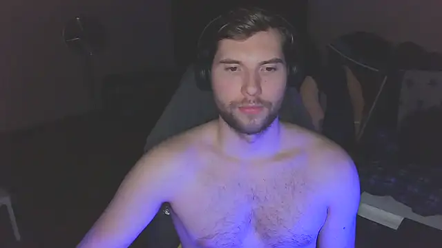 Ironman220 online show from March 5, 2025, 6:23 pm