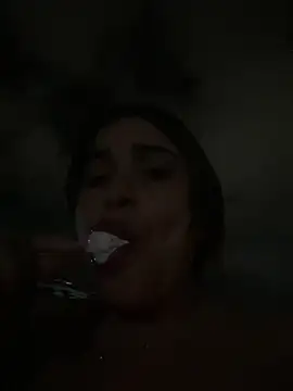 perlita05 online show from January 16, 2026, 1:20 am