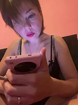 couple2000 online show from March 12, 2025, 3:24 am
