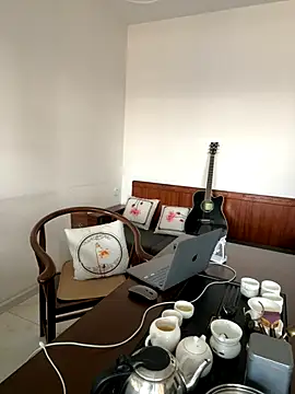 ShaoZian 1 online show from November 6, 2025, 6:28 am