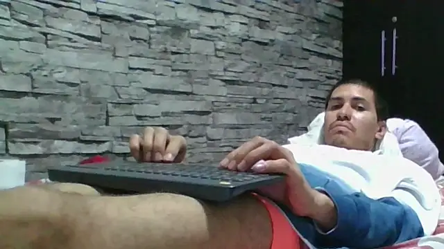 Sexylatin64 online show from May 18, 2026, 2:33 am