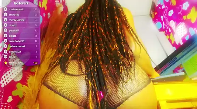 Snapshot of blisinblack_21 chatting on February 19, 2025, 9:47 pm blisinblack 21 online show from February 19, 2025, 9:47 pm