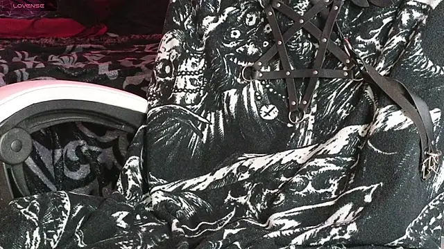 Devil s bride online show from April 20, 2026, 4:30 pm