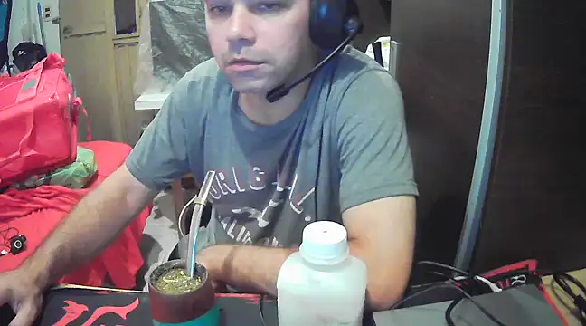 Lolosalvage83 online show from March 3, 2025, 2:28 pm