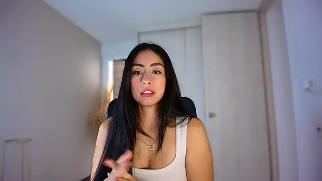 Snapshot of auroracaruso11 chatting on July 21, 2026, 3:35 pm auroracaruso11 online show from July 21, 2026, 3:35 pm