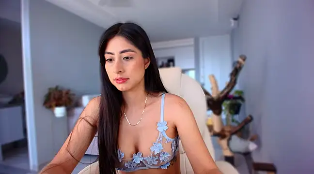 Snapshot of auroracaruso11 chatting on March 22, 2025, 1:08 pm auroracaruso11 online show from March 22, 2025, 1:08 pm