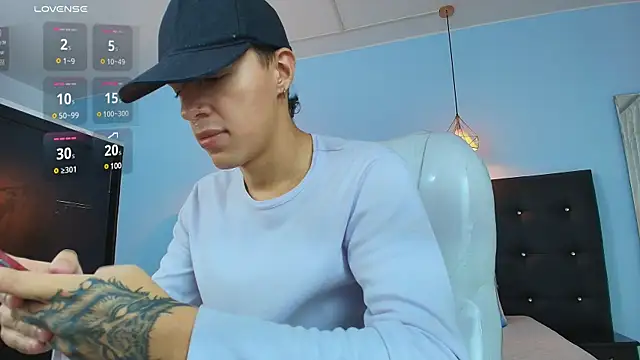 Lobo 17  online show from March 18, 2025, 2:51 am