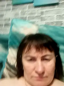 luhia5 online show from April 15, 2026, 4:11 pm