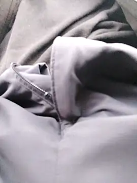 QcMisterv13 online show from April 14, 2026, 10:37 pm