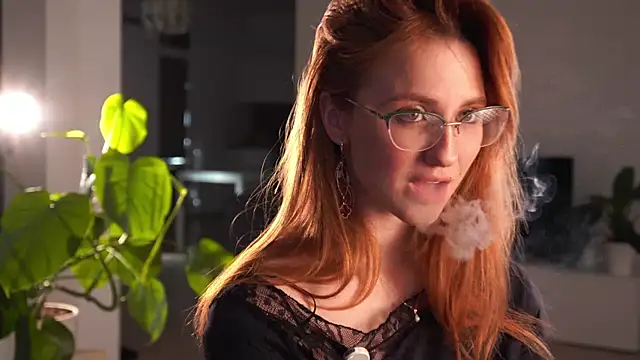 EsmaCrumbley online show from April 2, 2026, 5:14 am