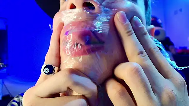 twink sebas  online show from October 16, 2025, 2:31 am