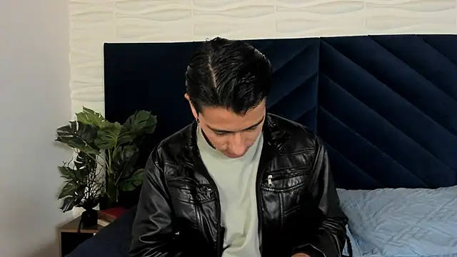 Andy Joy  online show from April 17, 2026, 12:08 pm