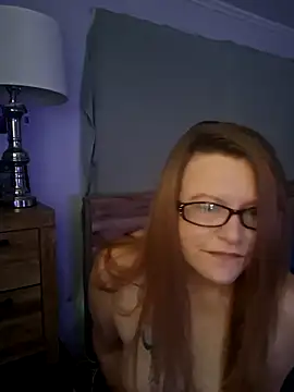 skyeb0787 online show from April 27, 2026, 4:27 pm