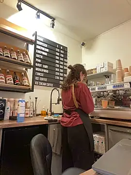 cinnabon  online show from December 5, 2025, 12:26 pm