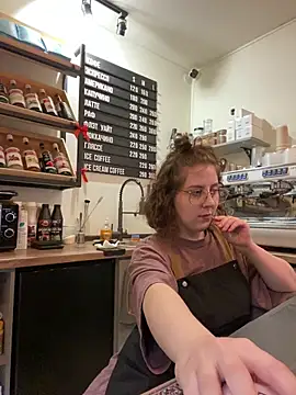 cinnabon  online show from February 5, 2026, 2:57 pm