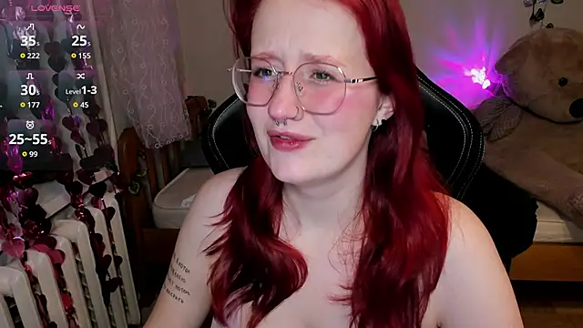 KrisTyBooBsin online show from February 19, 2026, 4:15 pm