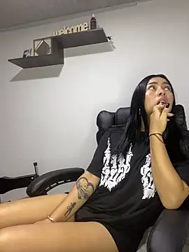 emily 22x online show from March 22, 2025, 2:16 am