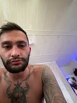 Snapshot of openmind_boy chatting on February 5, 2026, 12:01 pm openmind boy online show from February 5, 2026, 12:01 pm