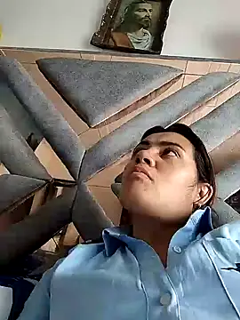 naughty-sharlot online show from December 13, 2024, 5:10 pm