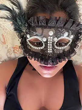 Bella Luna18 online show from February 23, 2026, 7:47 pm