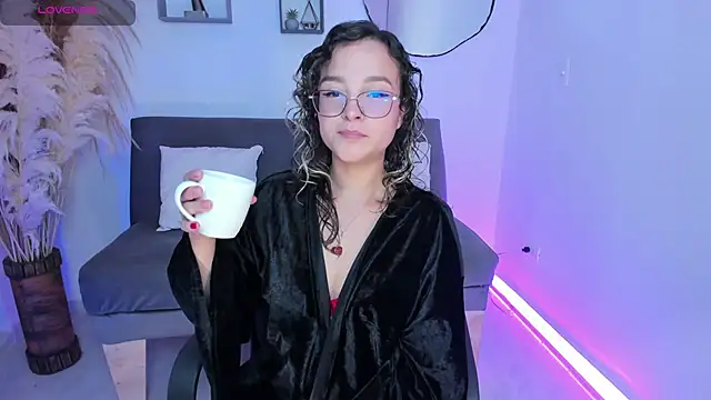 Snapshot of divine_amy1 chatting on December 27, 2024, 10:59 pm divine amy1 online show from December 27, 2024, 10:59 pm