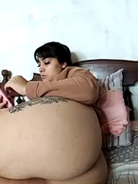 agustina 0o online show from March 26, 2026, 3:27 am