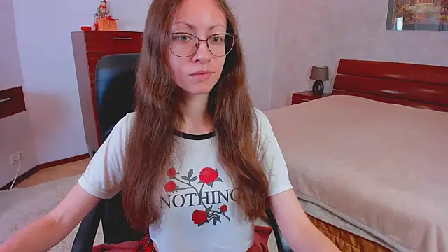 Pantyhose Mila online show from October 24, 2025, 7:13 pm